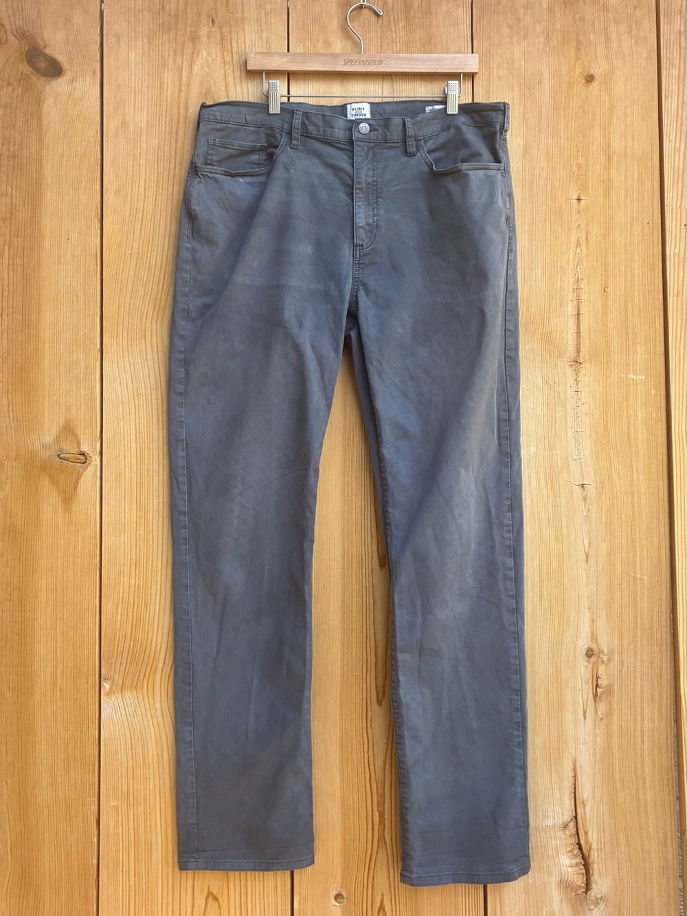 Flint And Tinder Gray Straight Leg Pants Sz 38